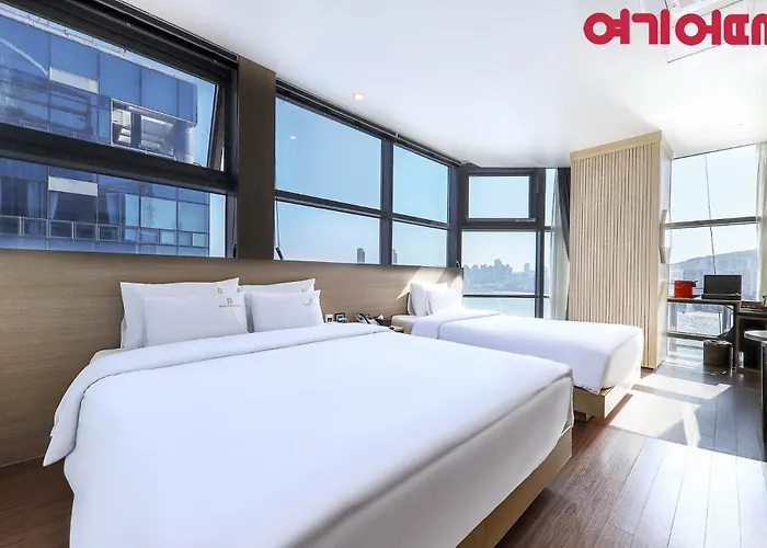 Отель Gwanganri Oceanview 2*