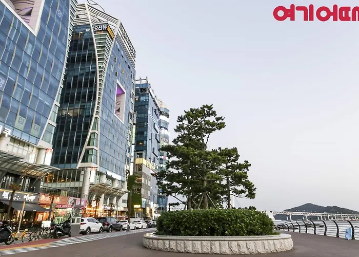 Hotel Gwanganri Oceanview 2*