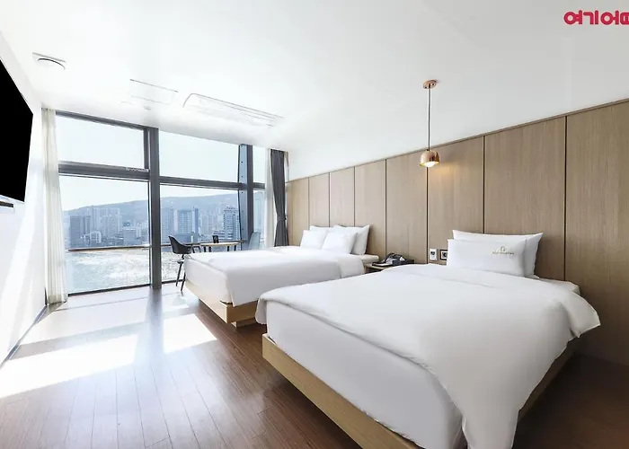 Отель Gwanganri Oceanview Пусан