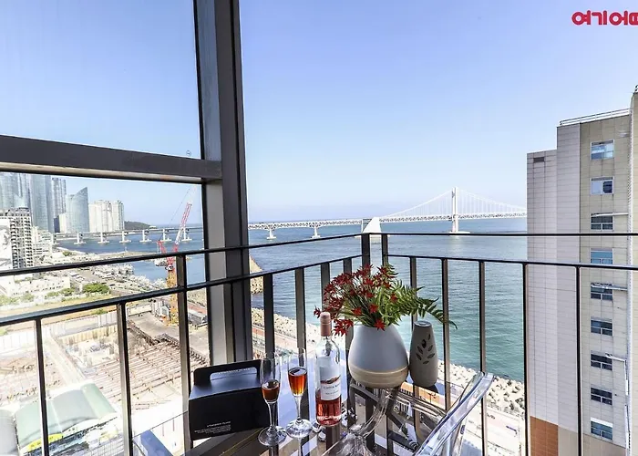 Отель Gwanganri Oceanview 2*