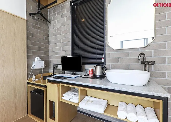 Gwanganri Oceanview Отель 2*